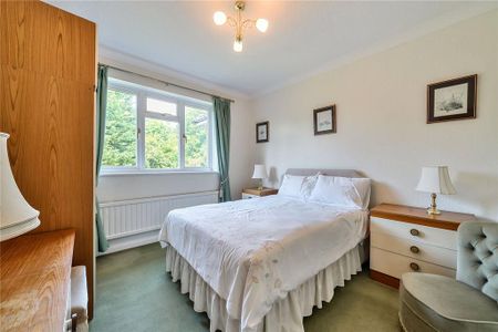 4 bedroom detached house to rent - Photo 5