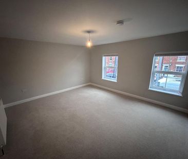 2 bedroom detached house to rent - Photo 2