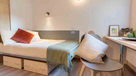 Gold En Suite - Photo 5