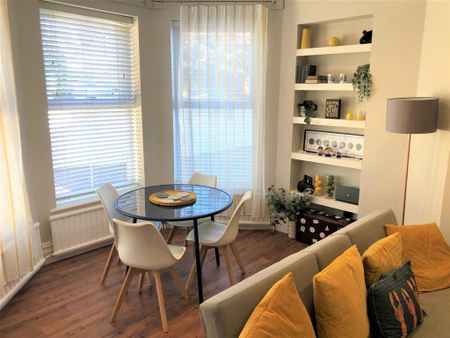 1 bedroom ground floor flat to rent - Photo 3