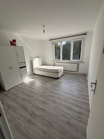 Appartement te huur - Foto 2