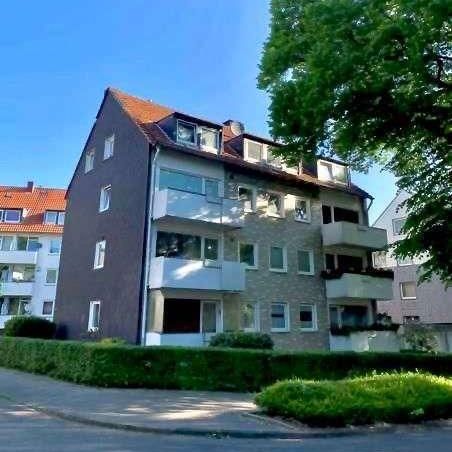 Schöne 1.5-Zimmer Wohnung mit Balkon in Essen - TOP Zustand - ab sofort! - Photo 1