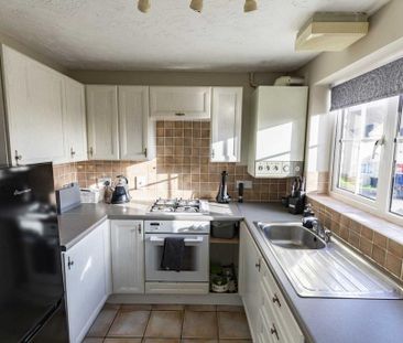 2 bedroom terraced house to rent - Photo 6