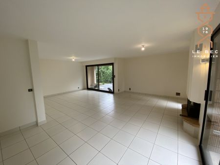A louer MAISON PLAIN PIED 5 chambres PLOEREN - Photo 4