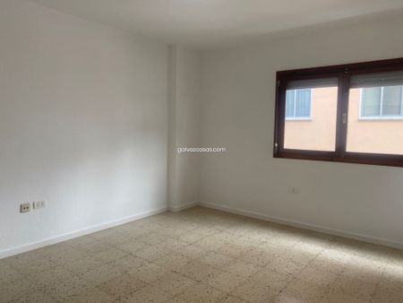 Piso en Santa Cruz de Tenerife, Zona Ramblas - Hoteles, alquiler - Photo 2