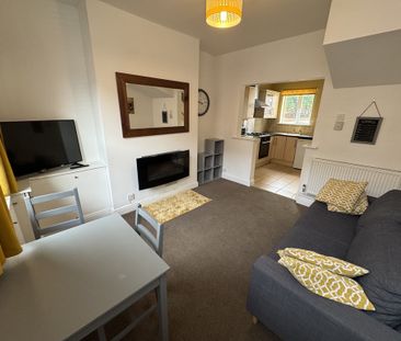 Carnot Street, Leeman Road - P10722 - Photo 3