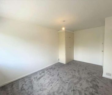 Black Horse Parade, Eastcote, HA5 - Photo 5