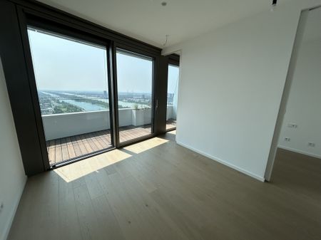 2 Zimmer Erstbezug mit atemberaubenden Blick auf die Donau! Pool, Sauna, Gym inklusive! - Photo 2