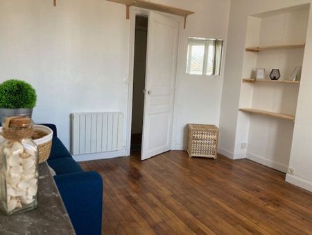 CHARMANT APPARTEMENT EN CENTRE VILLE PROCHE GARE - Photo 2