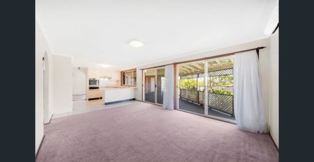 Spacious Family Living in a Quiet Cul-De-Sac - Photo 5