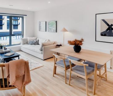 One Bedroom - Photo 2