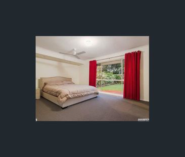 40 Audrey Avenue, Helensvale Monterey Keys - Photo 5