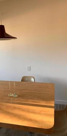 $1950 - Sublet furnished 1 bedroom apartment with internet - Photo 1