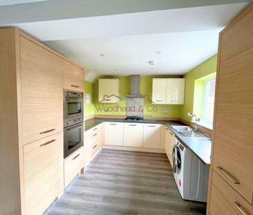 3 bedroom semi-detached house to rent - Photo 3