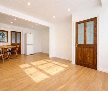 2 bedroom House To Let - Photo 1