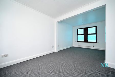 1 Orchard Place, Newtownards, BT23 7AE - Photo 2