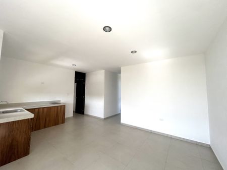 Departamento de 2 recámaras, sin amueblar, en privada. - Photo 2