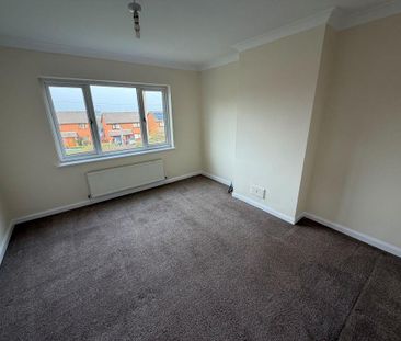 3 bedroom detached house to rent - Photo 4