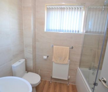 3 Bedroom End Terrace To Let - Photo 2