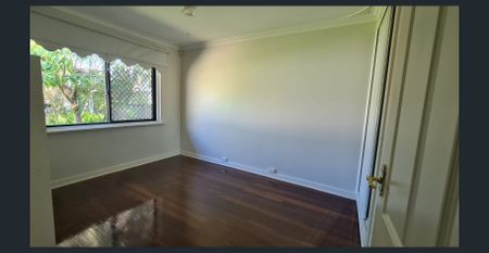 QUIET STREET LOCATION - Photo 4