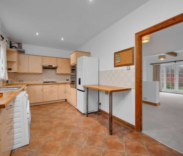 Located in an exclusive Guildford location and close to fantastic r... - Photo 3