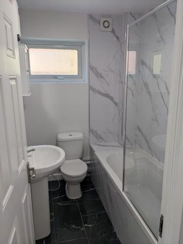 Torquay Avenue, Southampton - Photo 5