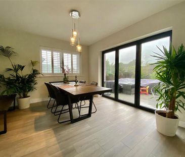 4 bedroom detached house to rent - Photo 6