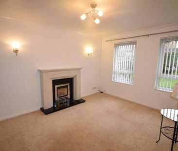 3 bedroom semi-detached house to rent - Photo 3