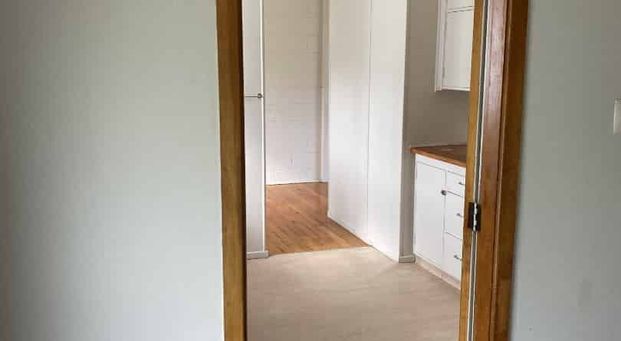 Spacious Family Home in Prime Location! - Photo 1