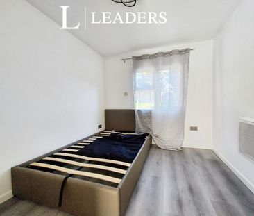 1 bedroom studio to rent The Drive, Rochford, Essex, SS4 - Photo 1