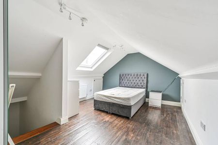 4 bedroom terraced house to rent - Photo 4