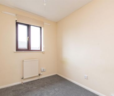 4 bed House - Detached To Let - Photo 6