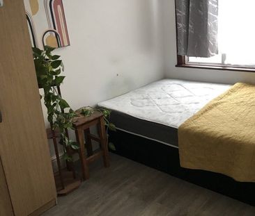 Room in a Shared House, Britannia Road, IG1 - Photo 2