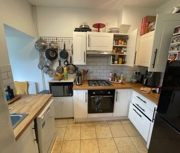 3 Bed Terraced House, Derby Avenue, N12 - Photo 5