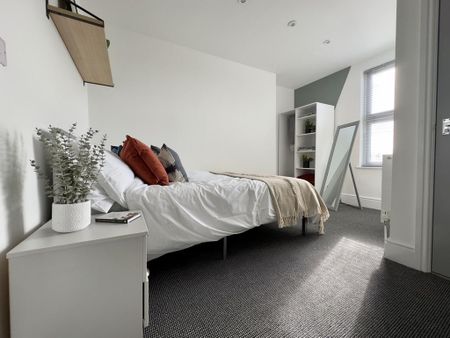 6 bedroom house to rent - Photo 4