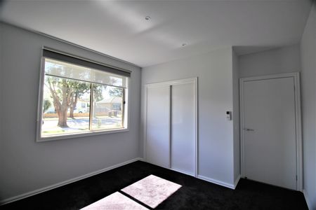 1/14 Manatunga Street, Clayton VIC 3168 - Townhouse For Rent | Domain - Photo 3