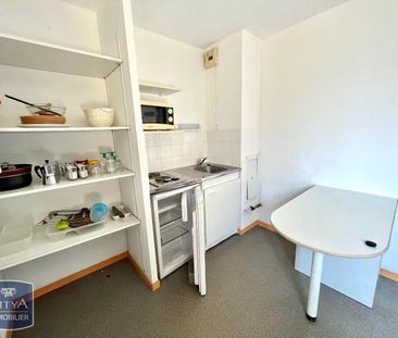 Location Appartement 1 pièce 22m² CHAMBERY 73000 - Photo 2