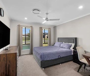 6 Oprah Ct, Brassall QLD 4305 - Photo 2