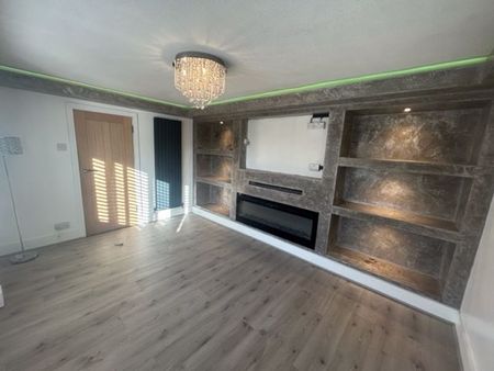 Fir Tree Close Forest Town, Mansfield - Photo 4