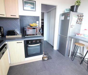 Location Appartement 3 pièces 69m² LIMOGES 87000 - Photo 3