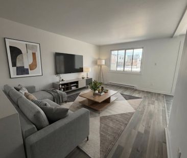 323 Rue Hurteau - Photo 1