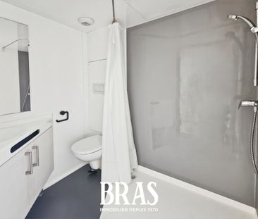 Location Appartement 1 pièce 18m² LA ROCHE SUR YON 85000 - Photo 3