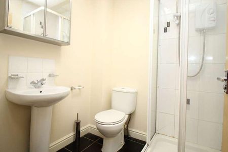 Firth Road, Beeston, LS11 - Photo 4