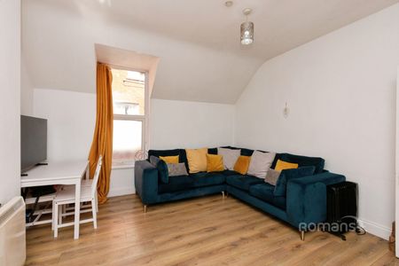 2 bedroom property to rent - Photo 3