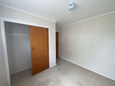 TWO BEDROOMS CLOSE TO HOSPITAL - Photo 2