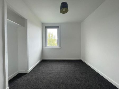 2 bedroom property to rent - Photo 3