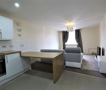 2 bedroom apartment to rent - Photo 3