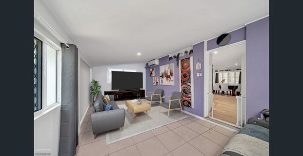 Centrally Located Tropical Oasis - Photo 1