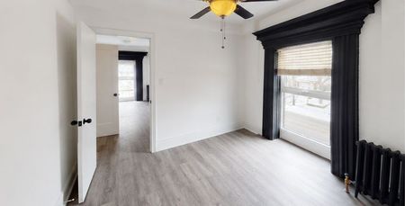 For Lease - 1152 Gerrard Street Unit# 211, Toronto, Ontario - Photo 3
