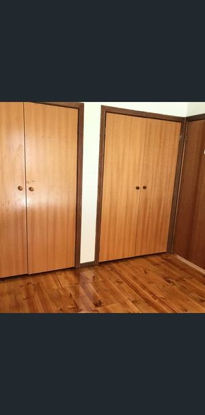 LOCATION LOCATION LOCATION WALKING DISTANCE TO COBURG STATION AND 5 MINS TO SYDNEY RD SHOPPING HUB. - Photo 1